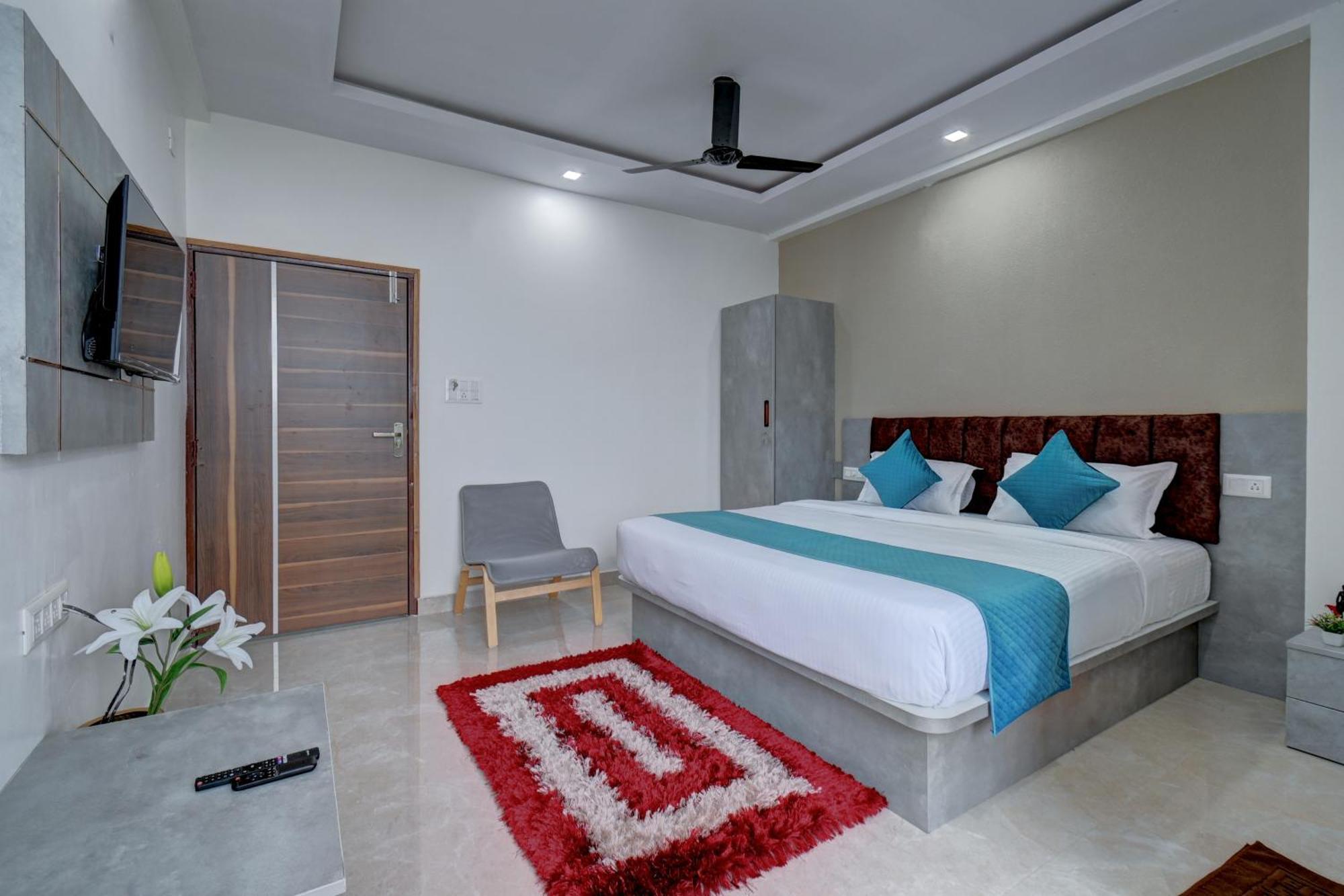 Hotel Cloud 9 Luxury Stay Mysore Luaran gambar