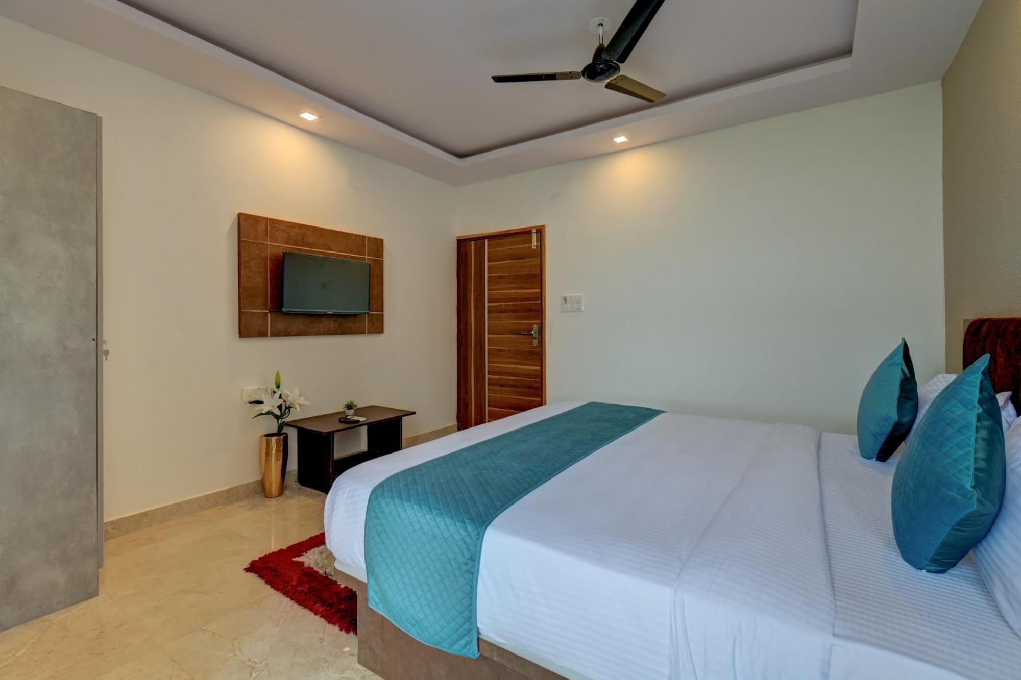 Hotel Cloud 9 Luxury Stay Mysore Luaran gambar