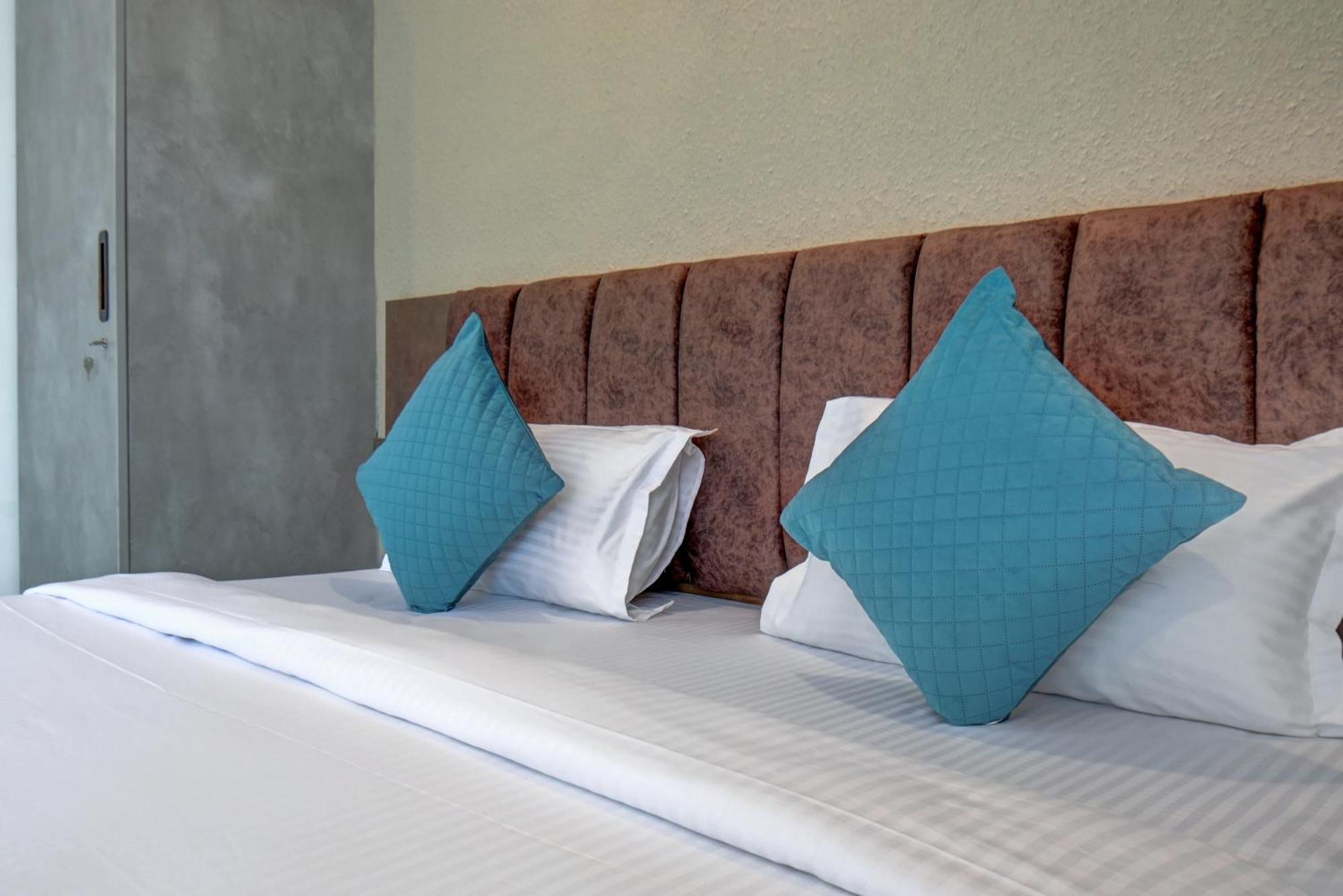 Hotel Cloud 9 Luxury Stay Mysore Luaran gambar