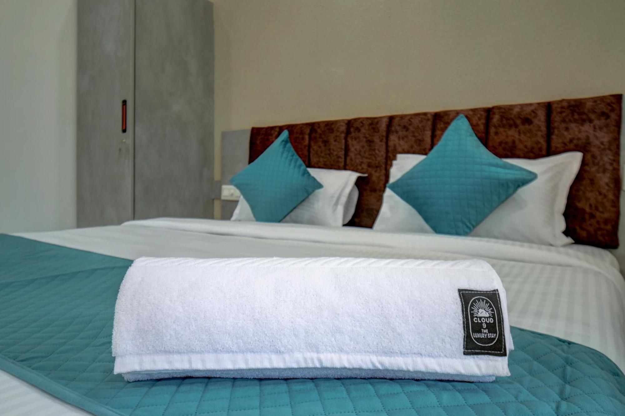 Hotel Cloud 9 Luxury Stay Mysore Luaran gambar