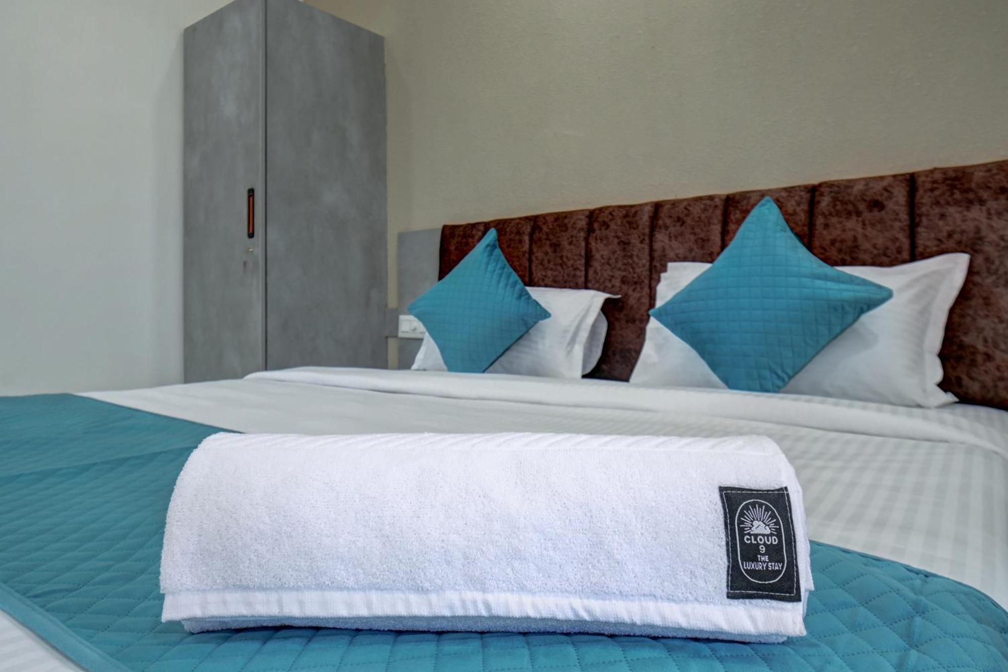 Hotel Cloud 9 Luxury Stay Mysore Luaran gambar